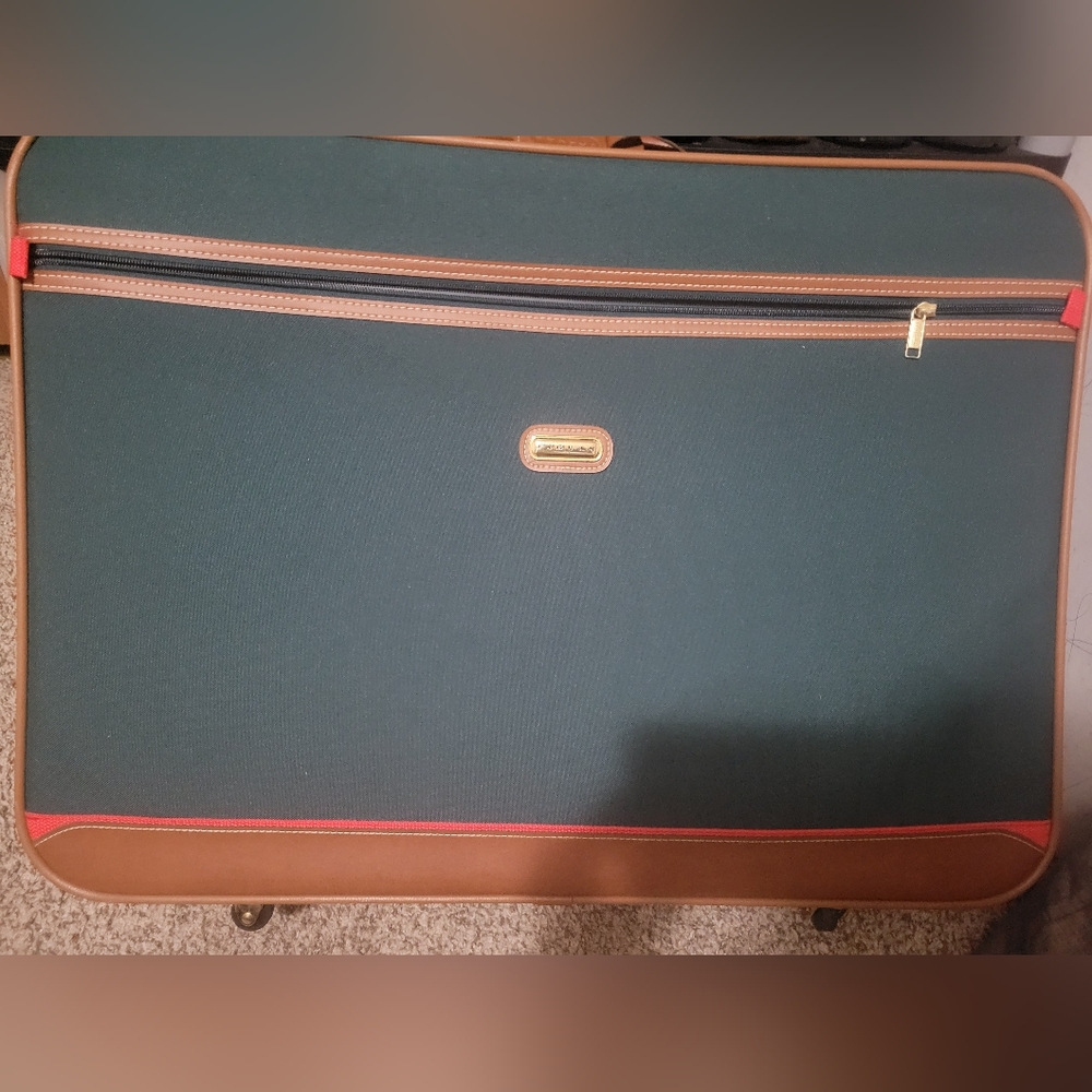 Jaguar Luggage Piece